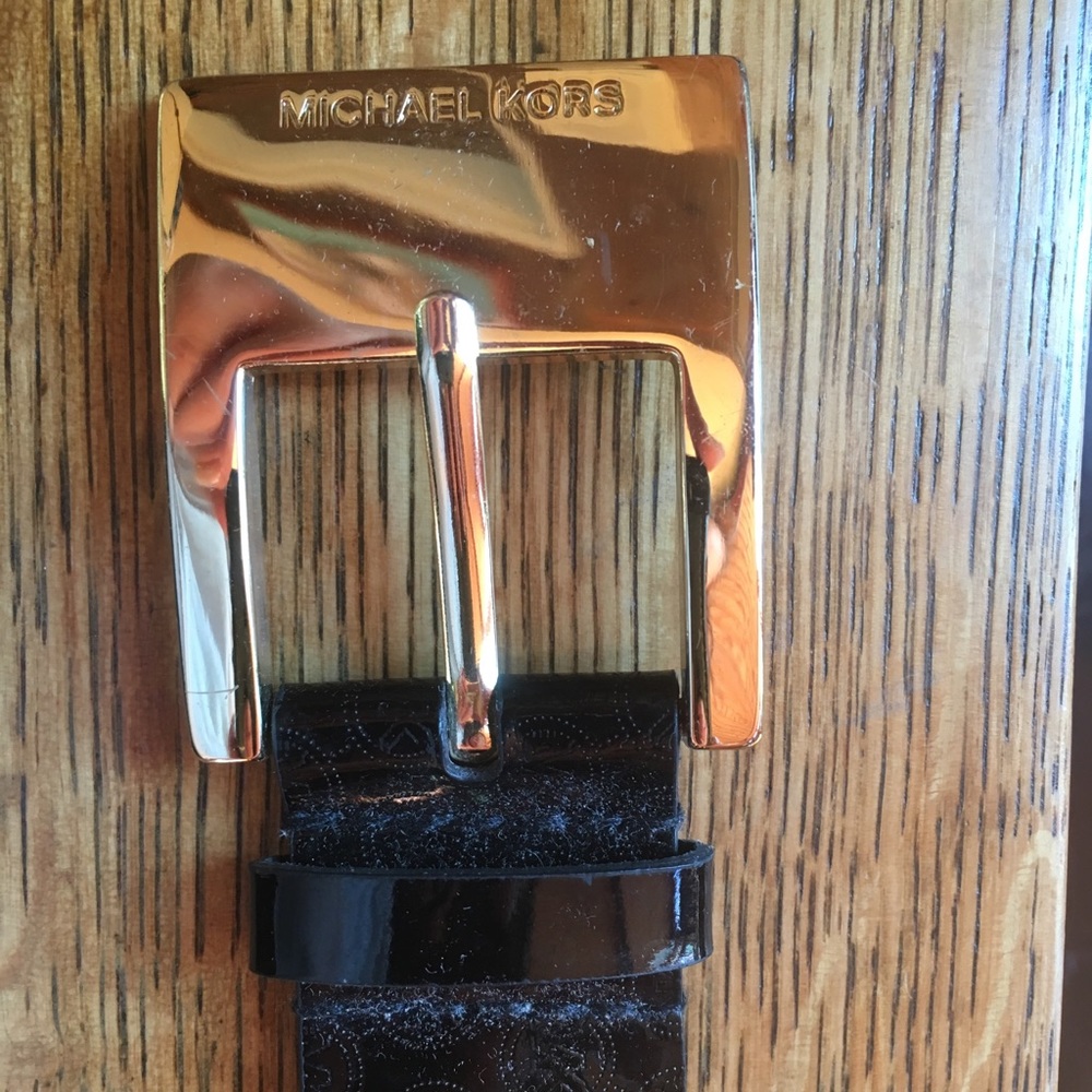 Micheal Kors Leather Belt